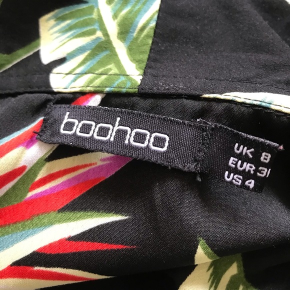 Boohoo Tropical Long Sleeve Top - Picture 5 of 5